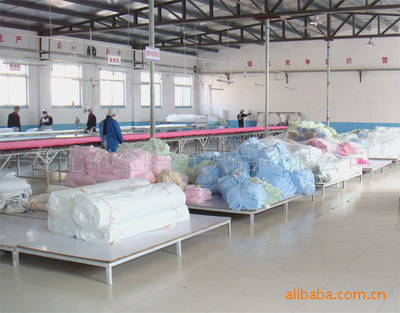 壽光市玉鵬紡織品 優(yōu)質(zhì)夏涼被供應(yīng)，精選被子、蠶絲被、羽絨被